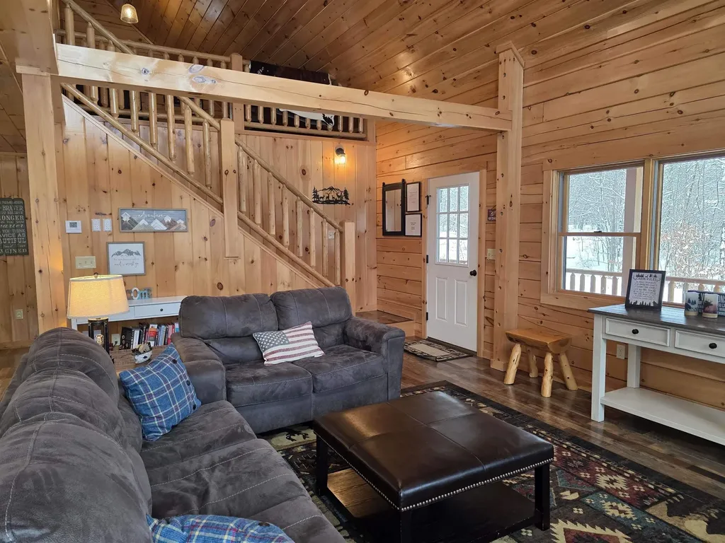 147 Fieldstone Drive Haverhill NH 03774