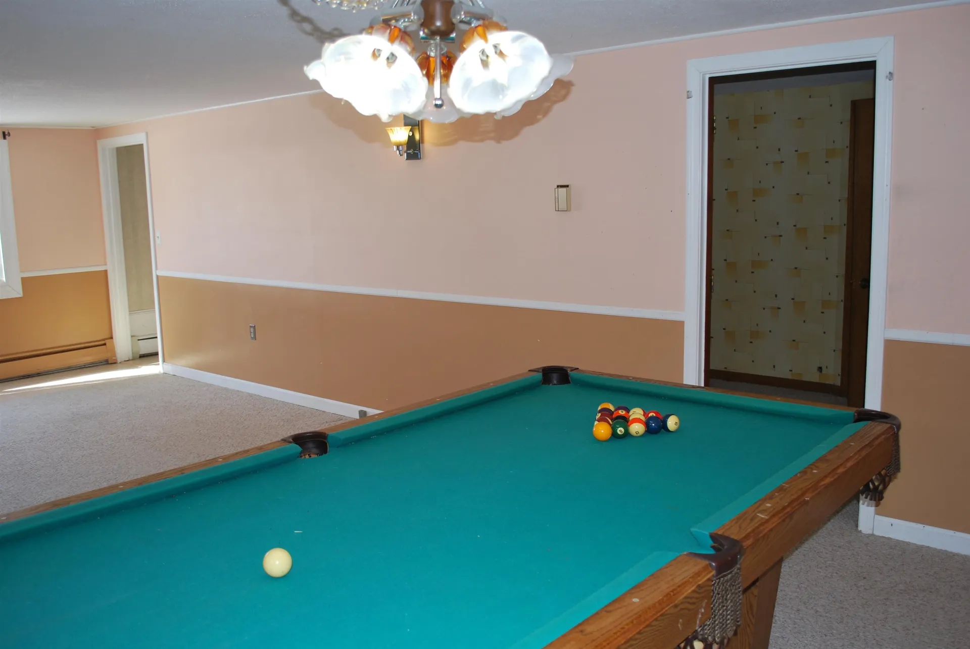 12 Oakdale Avenue Nashua NH 03062