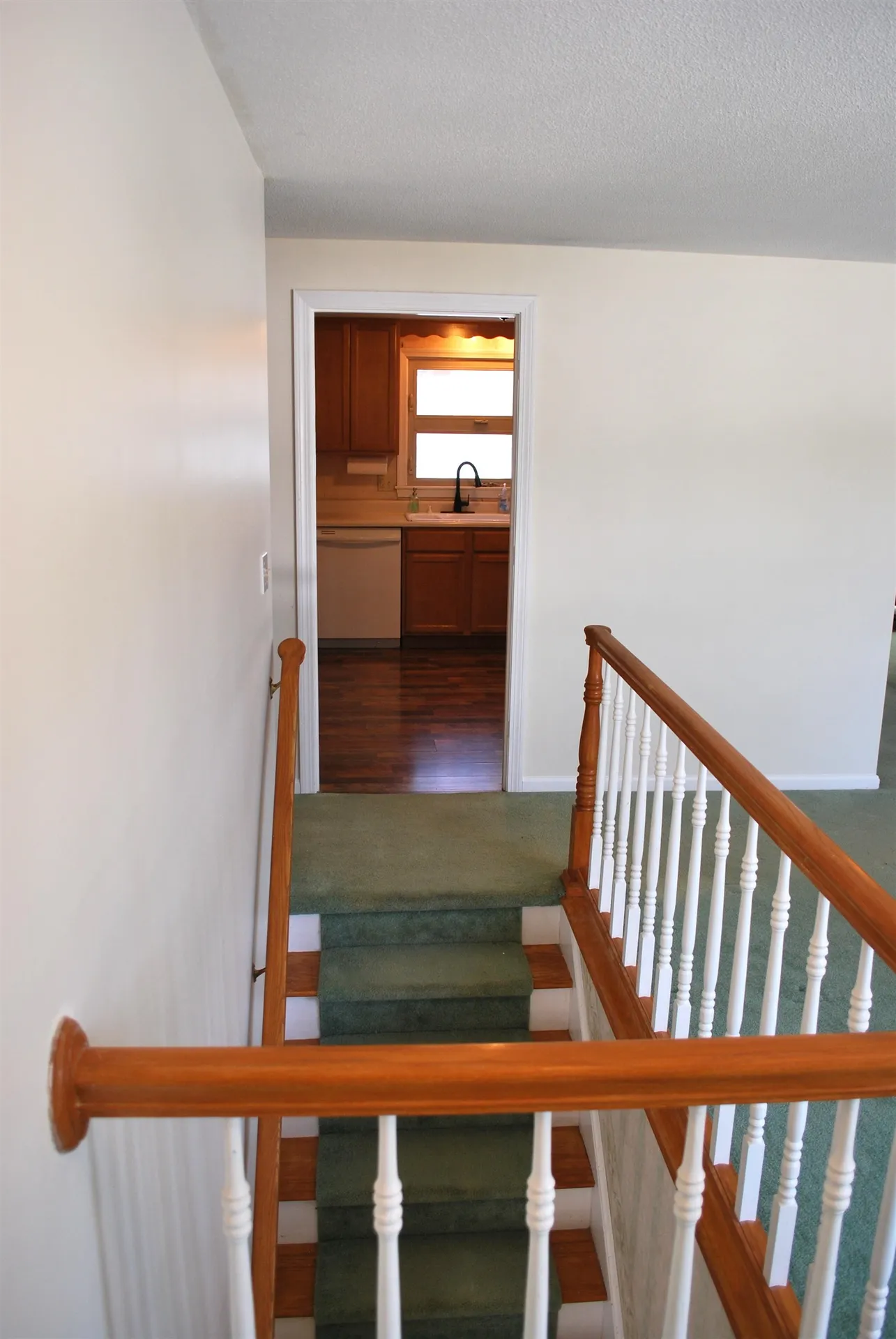 12 Oakdale Avenue Nashua NH 03062