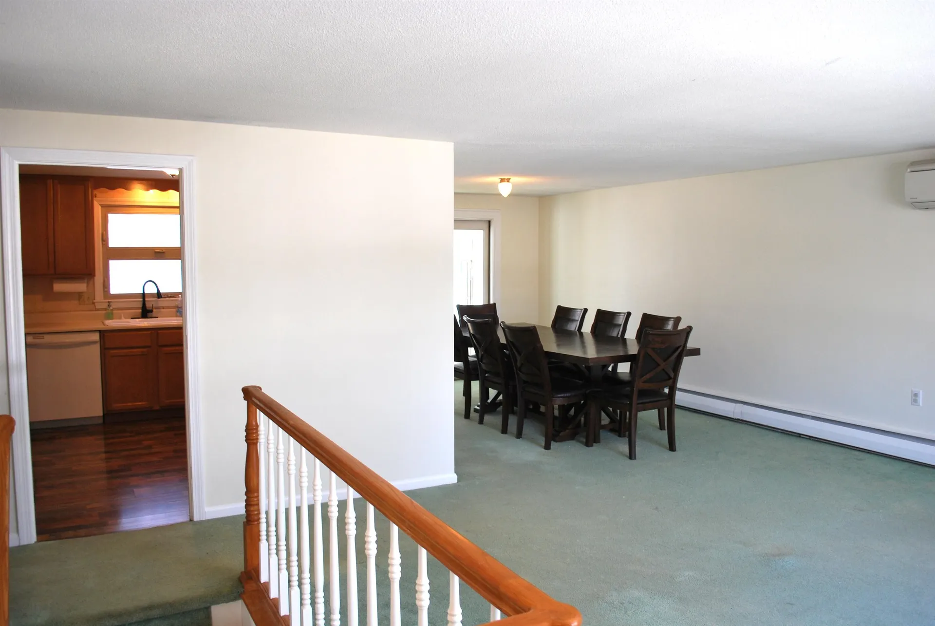 12 Oakdale Avenue Nashua NH 03062