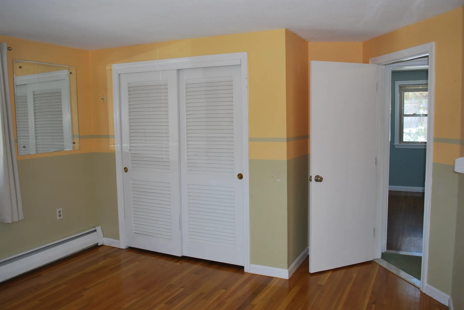 12 Oakdale Avenue Nashua NH 03062