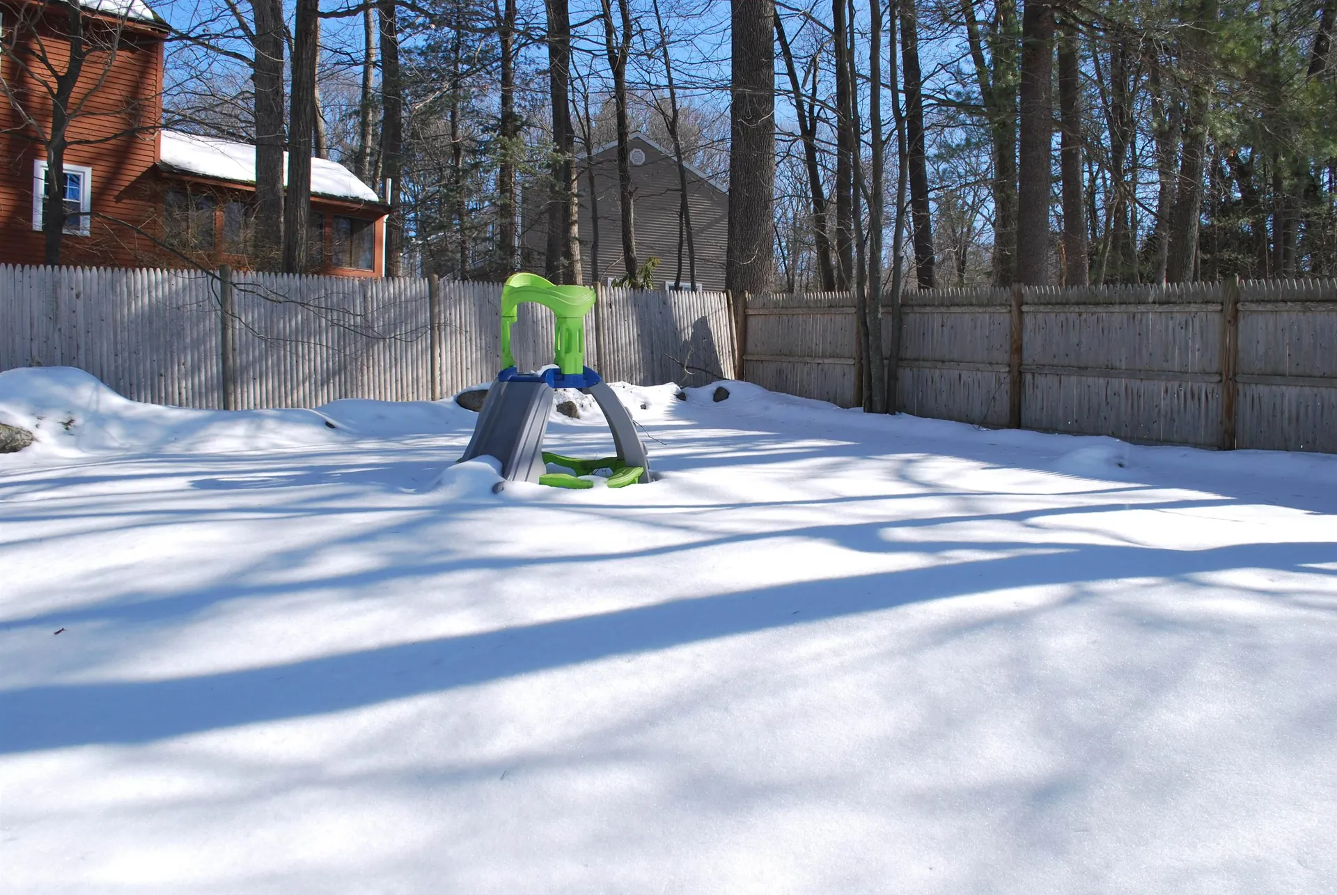 12 Oakdale Avenue Nashua NH 03062