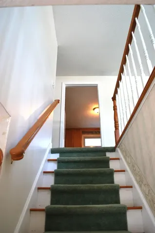 12 Oakdale Avenue Nashua NH 03062