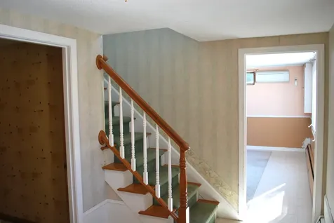 12 Oakdale Avenue Nashua NH 03062