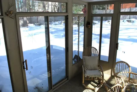 12 Oakdale Avenue Nashua NH 03062