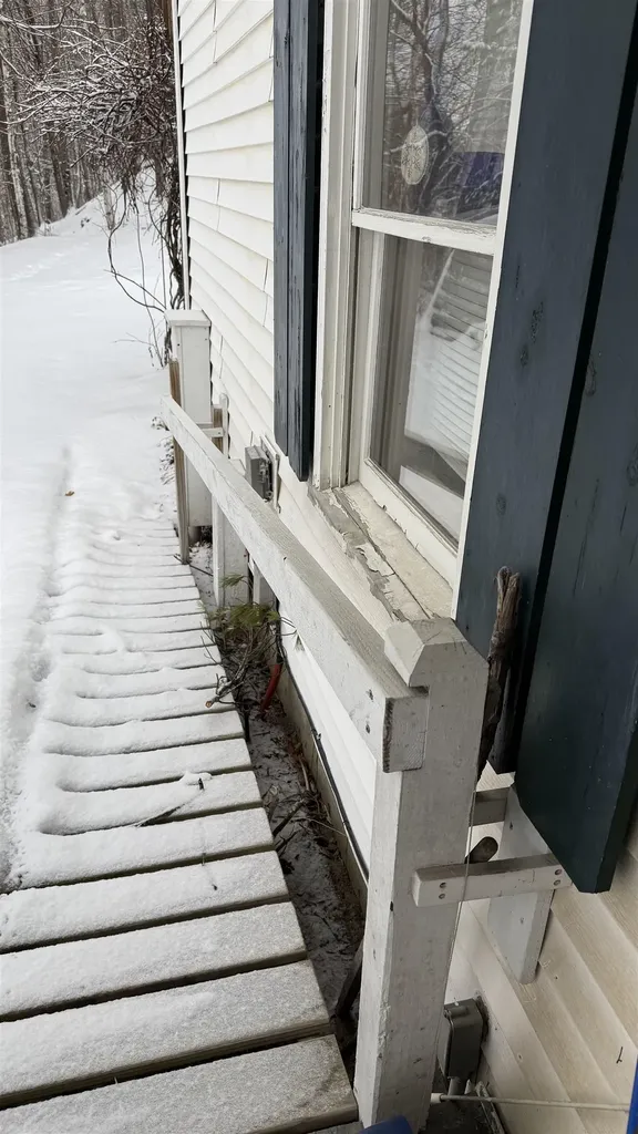 806 Vt Route 15 W Johnson VT 05656