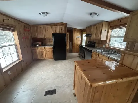 120 Estate Drive Barrington NH 03825