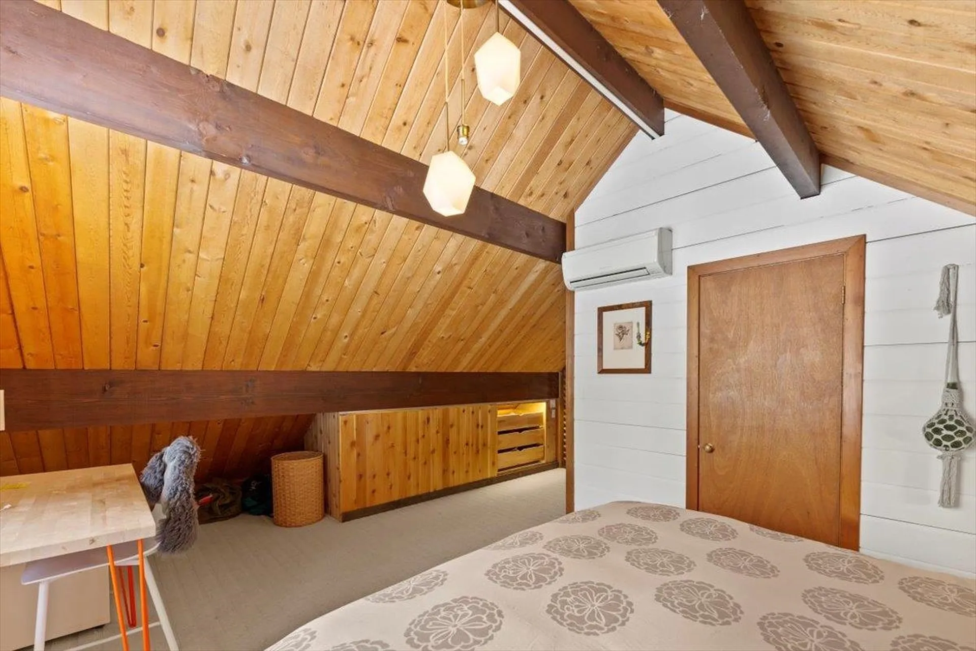 33 Strattonwald Road Winhall VT 05340