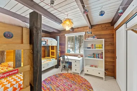 33 Strattonwald Road Winhall VT 05340