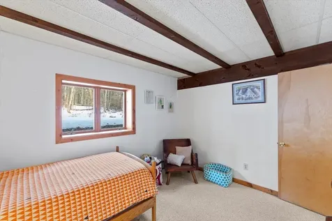 33 Strattonwald Road Winhall VT 05340