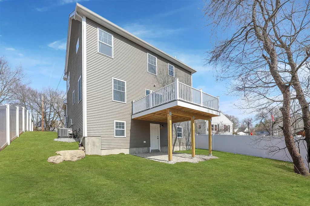 157 Garvin Avenue Manchester NH 03109