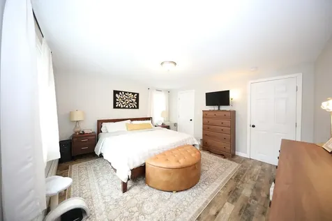 9 Lowell Avenue Dover NH 03820