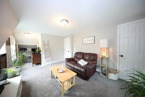 9 Lowell Avenue Dover NH 03820