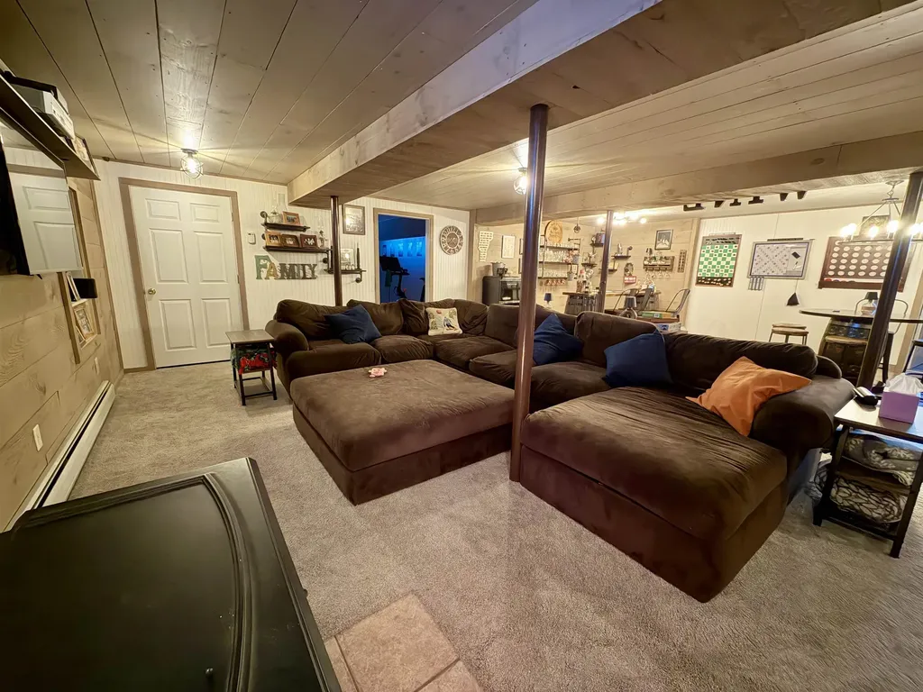 2 Shetland Lane Swanton VT 05488