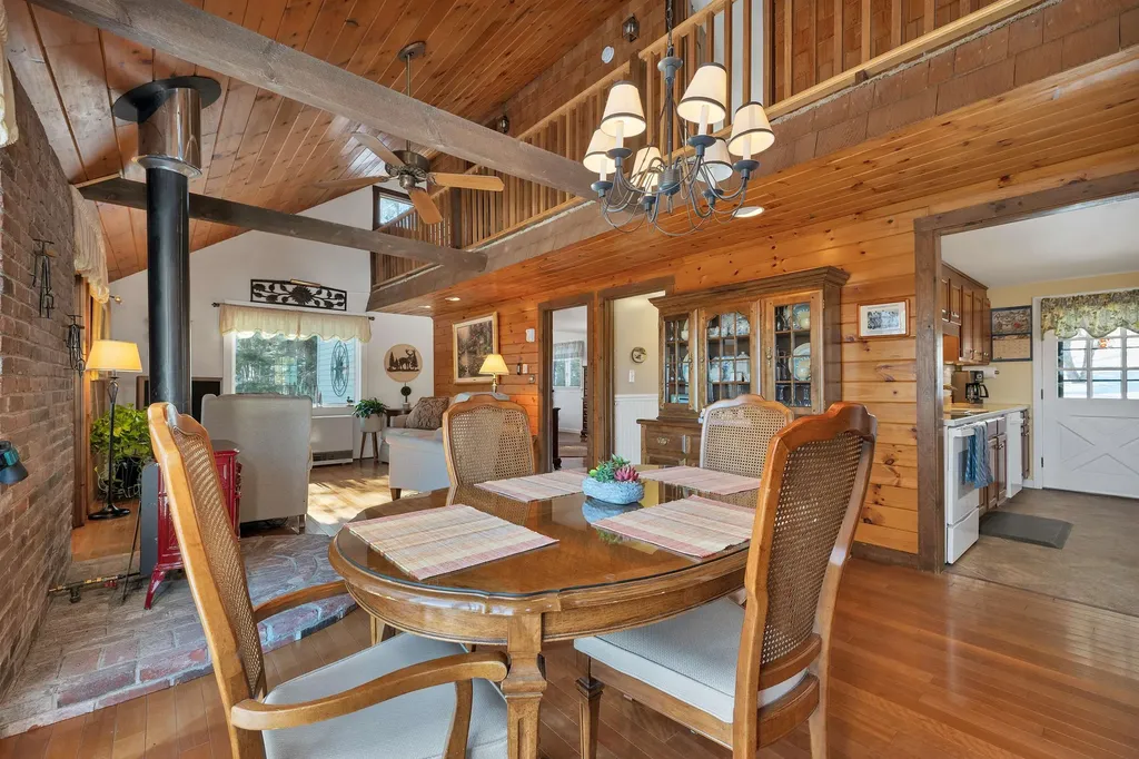 334 Fox Road Madison NH 03849