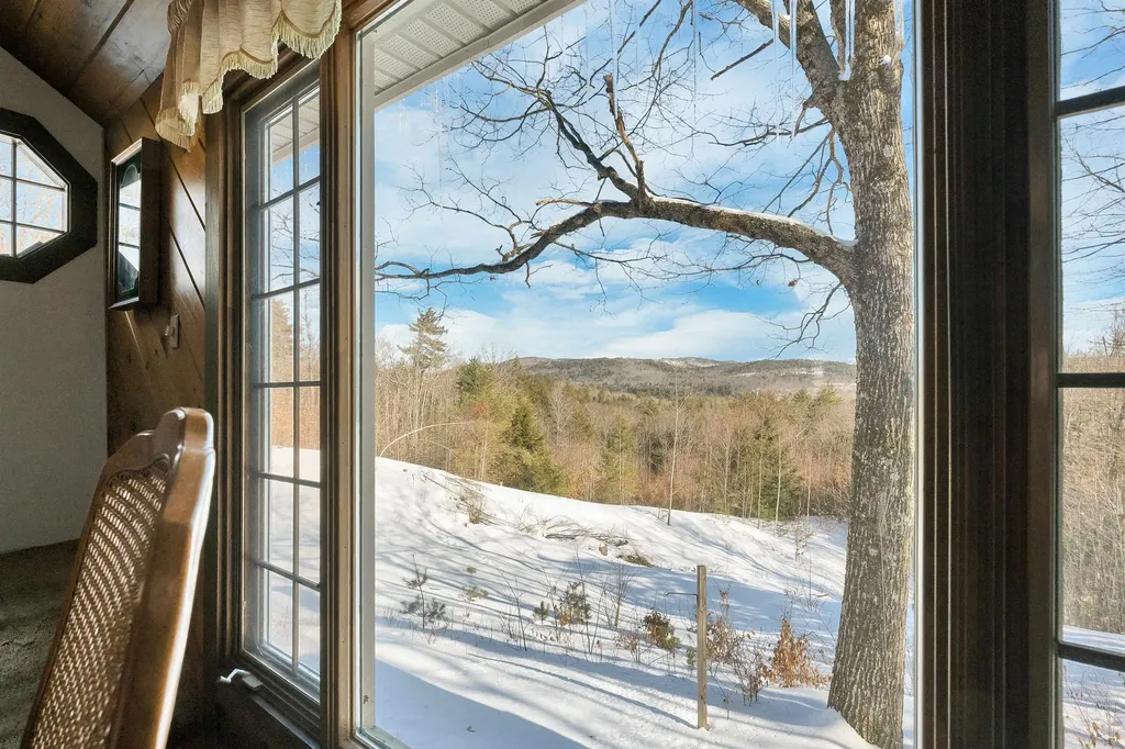 334 Fox Road Madison NH 03849