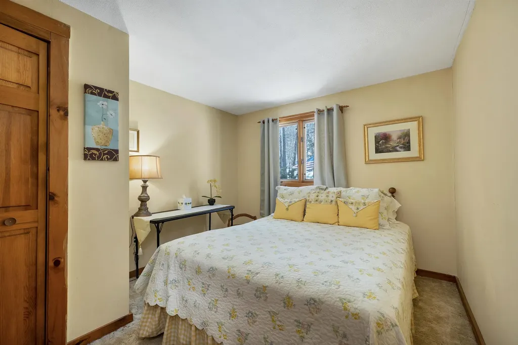 334 Fox Road Madison NH 03849