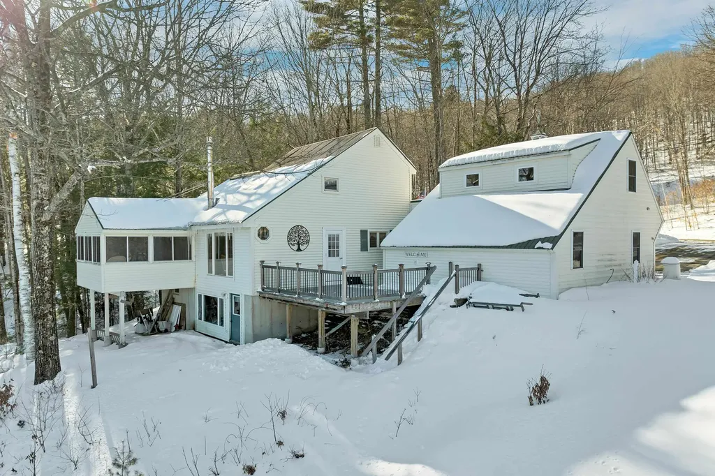 334 Fox Road Madison NH 03849