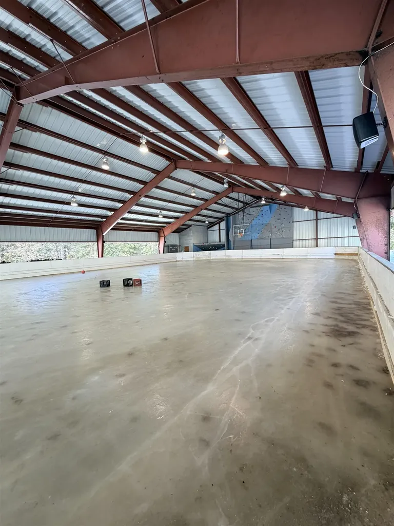 334 Fox Road Madison NH 03849