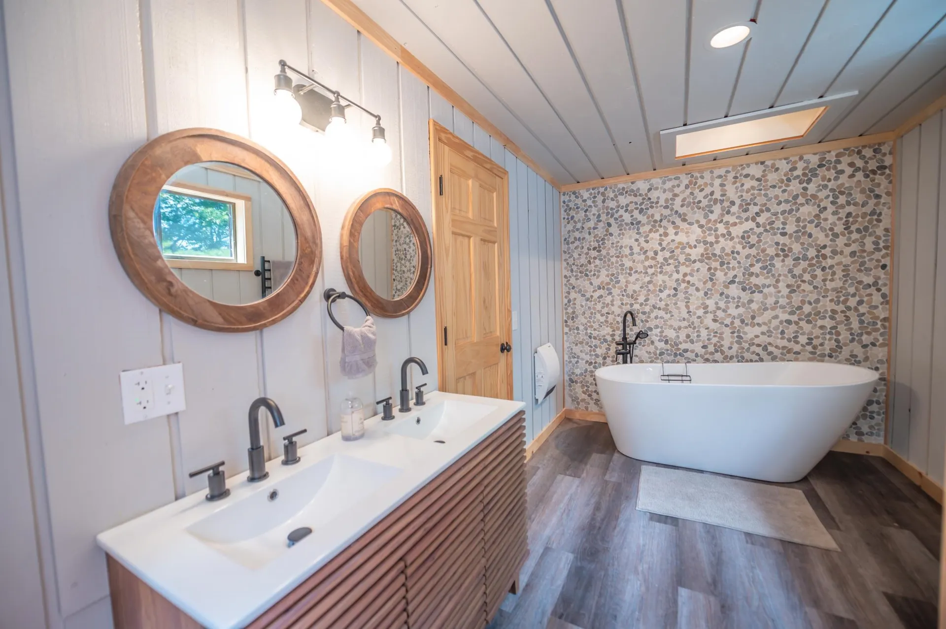 15 Bears Den Road Dover VT 05356