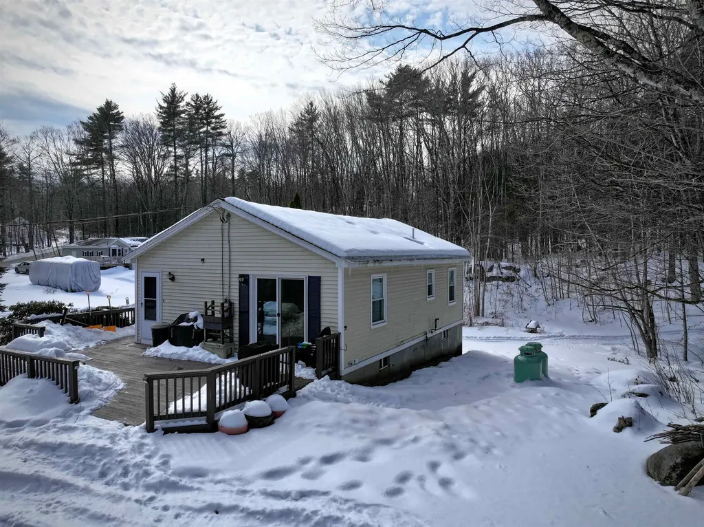 236 Walker Hill Road Weare NH 03281