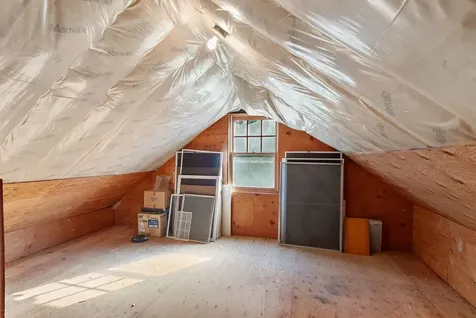 598 East Woodstock Road Woodstock VT 05091