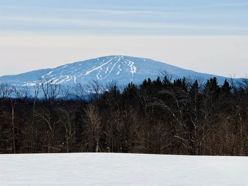 00 Vt Route 11 Peru VT 05152