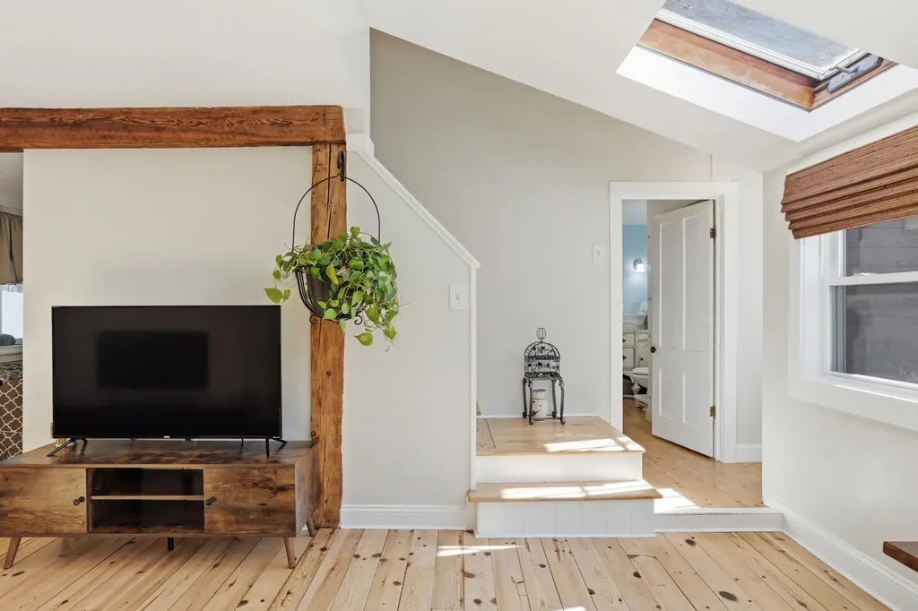 25 Pepperell Road Brookline NH 03033