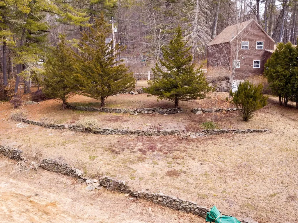 25 Pepperell Road Brookline NH 03033