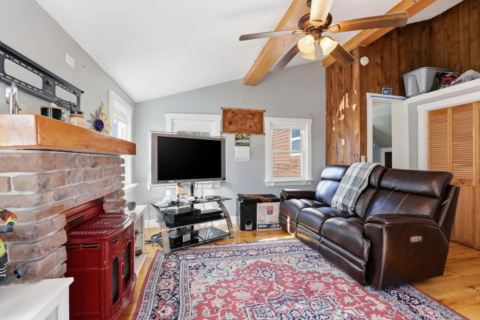 25 Pepperell Road Brookline NH 03033