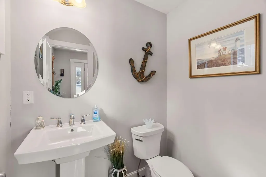 38 Wentworth Street Rollinsford NH 03869