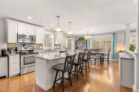 38 Wentworth Street Rollinsford NH 03869