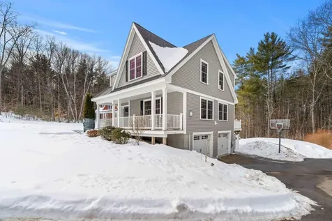 38 Wentworth Street Rollinsford NH 03869