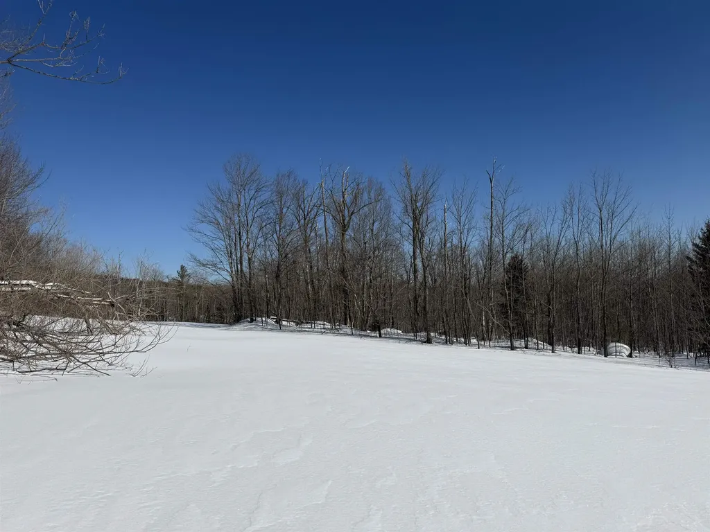 00 Vt Route 11 Peru VT 05152