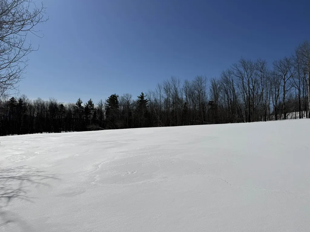 00 Vt Route 11 Peru VT 05152