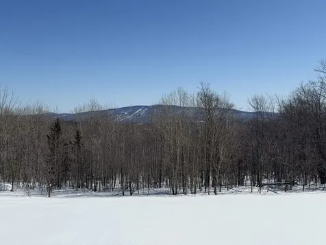 00 Vt Route 11 Peru VT 05152