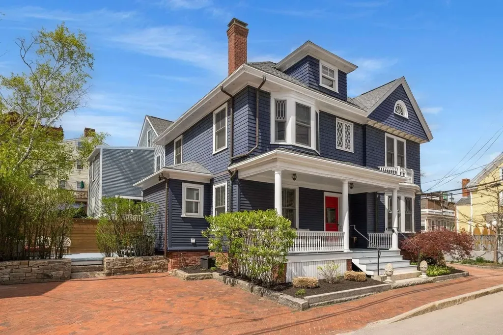 115 Court Street Portsmouth NH 03801