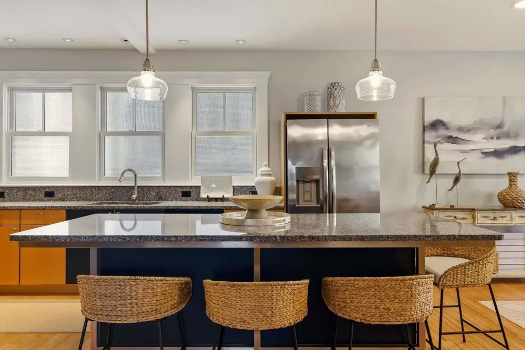 115 Court Street Portsmouth NH 03801