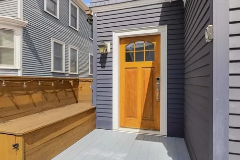 115 Court Street Portsmouth NH 03801