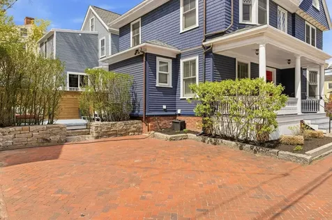 115 Court Street Portsmouth NH 03801