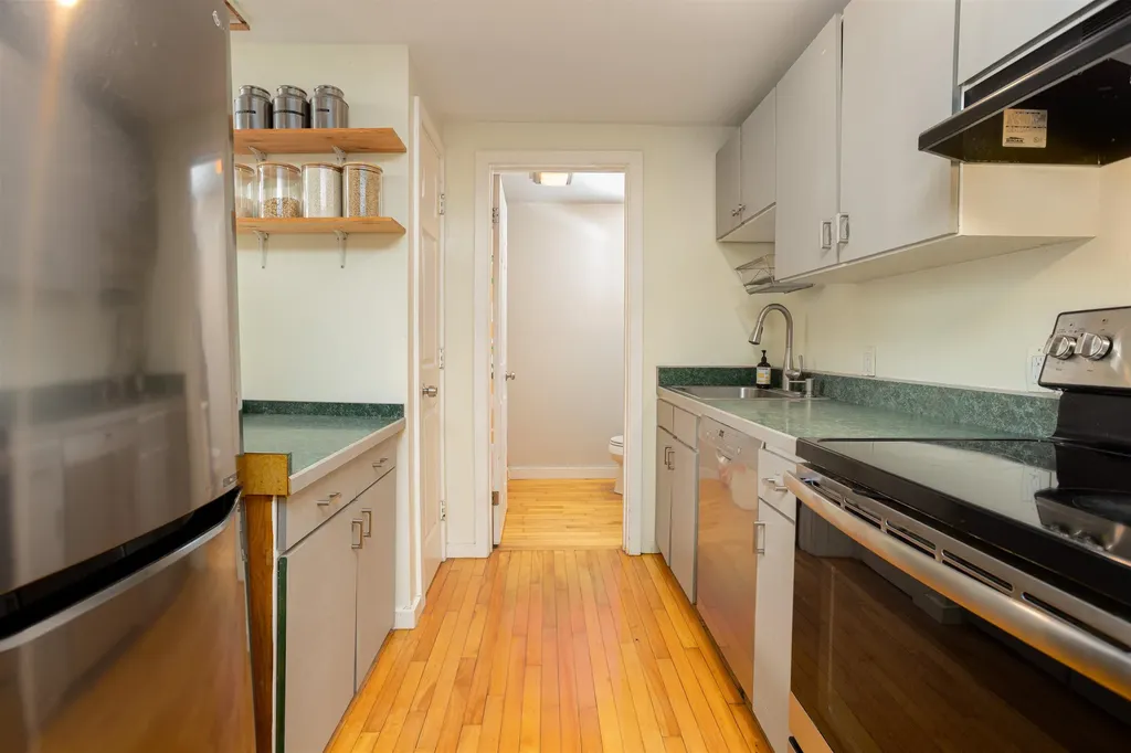 67 Union Street Winooski VT 05404