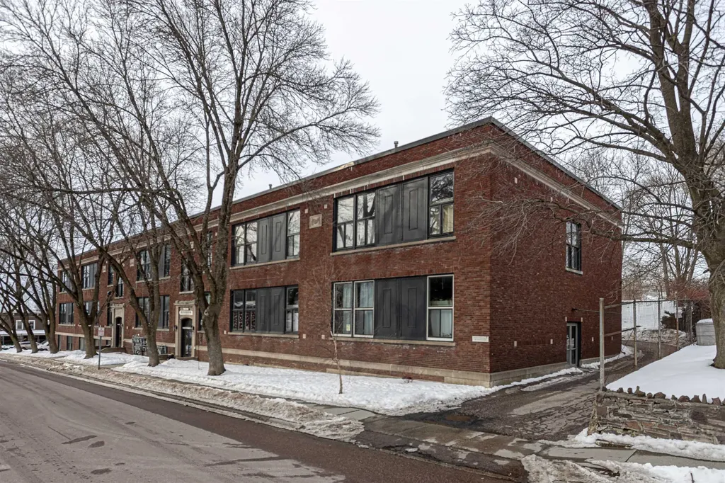 67 Union Street Winooski VT 05404