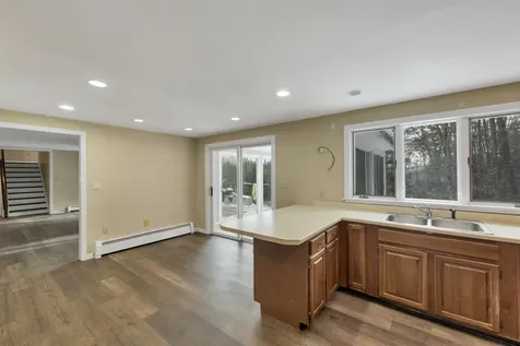 53 Oak Knoll Road Meredith NH 03253