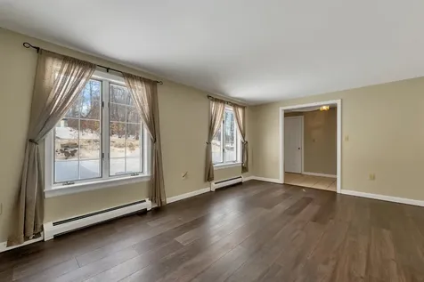 53 Oak Knoll Road Meredith NH 03253