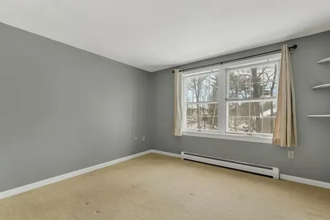 53 Oak Knoll Road Meredith NH 03253