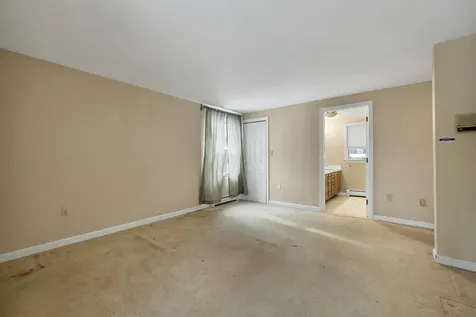 53 Oak Knoll Road Meredith NH 03253