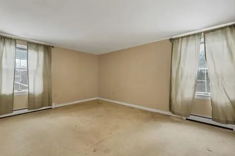 53 Oak Knoll Road Meredith NH 03253