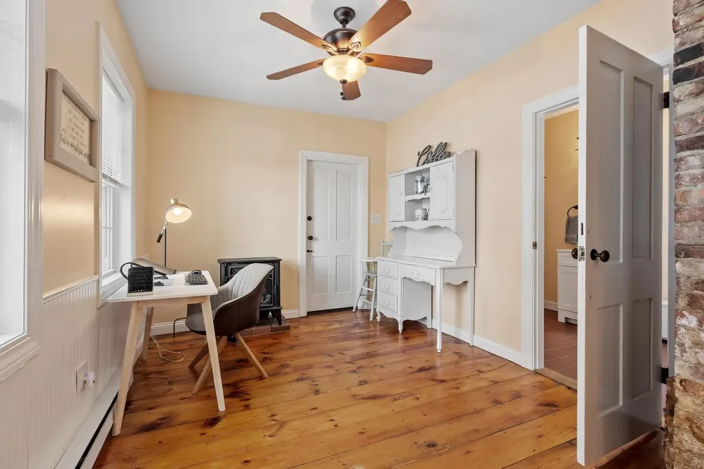 196 South Road Swanzey NH 03446