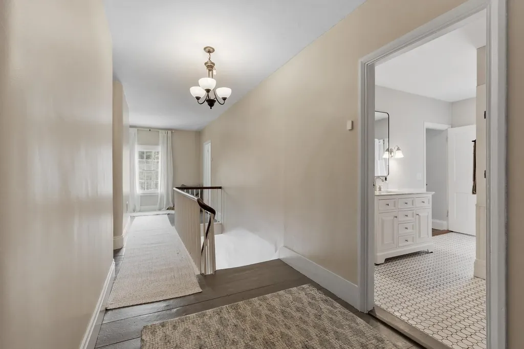 196 South Road Swanzey NH 03446