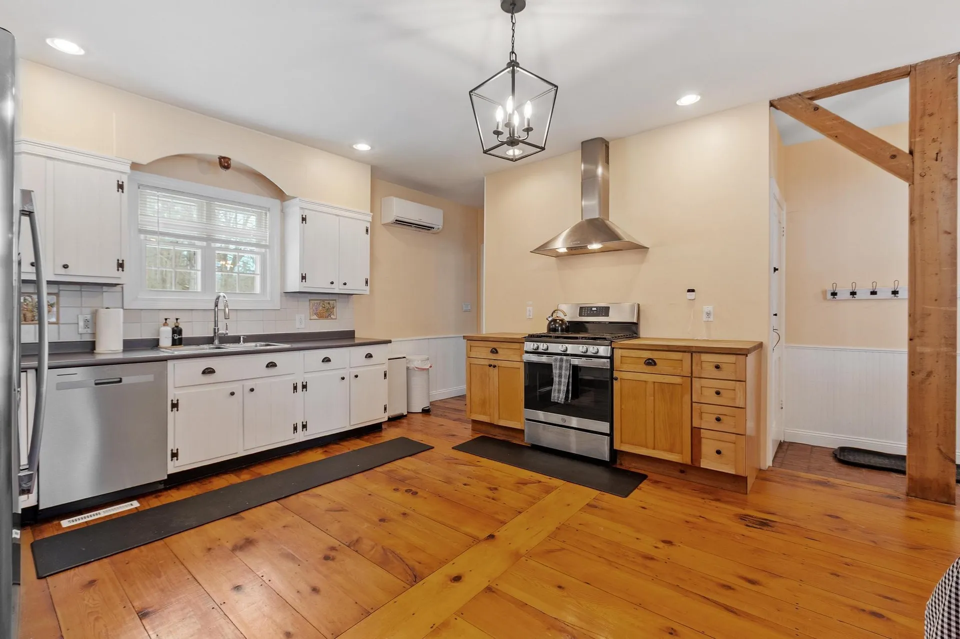 196 South Road Swanzey NH 03446